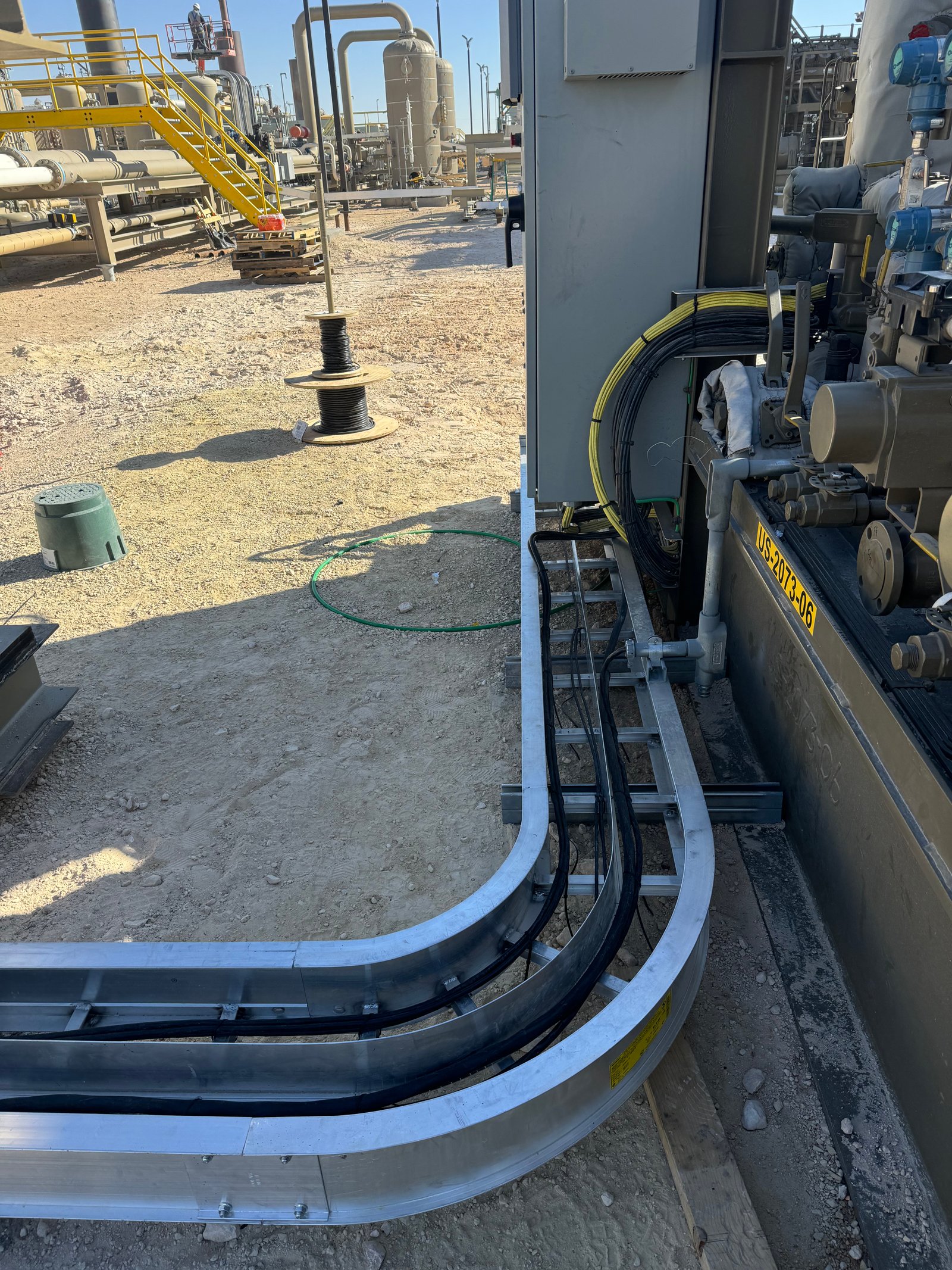 Field Electrical Build